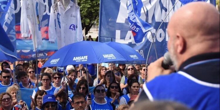 AMSAFE: JORNADA PROVINCIAL DE PROTESTA CON MULTITUDINARIA MOVILIZACIÓN A TRIBUNALES