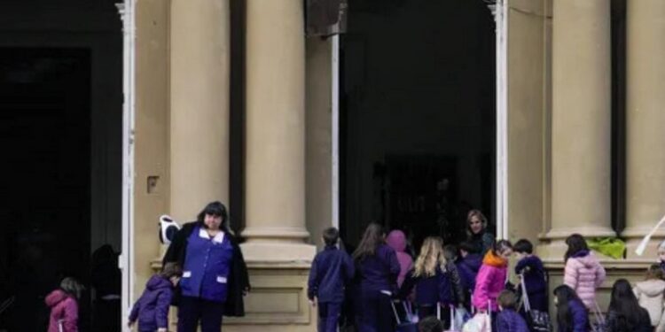 Paro docente: Amsafé reconoce que los descuentos impactan en el nivel de adhesión