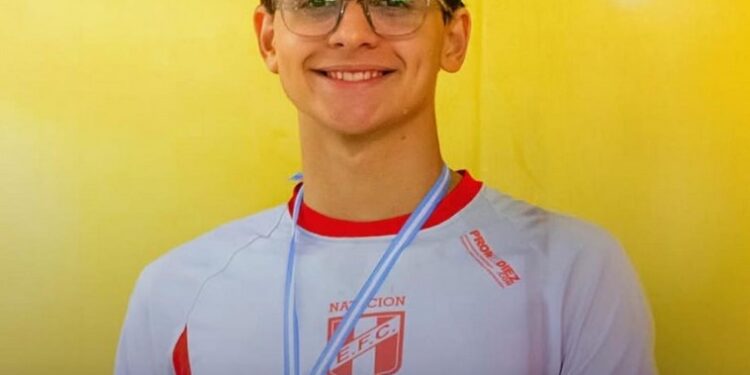 Matías Bottoni fue intervenido con éxito y permanecerá dormido en terapia intensiva por 48 horas