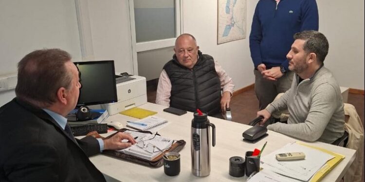 Pascual se reúne con el Secretario de Trabajo para impulsar capacitación y empleo en Totoras y abordar el conflicto gremial en Verónica S.A.