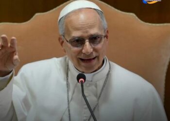 PAPA: “TOMÉ MI NOMBRE POR LEÓN XIII QUIEN AFRONTÓ LA DEFENSA DE LA DIGNIDAD, LA JUSTICIA Y EL TRABAJO”