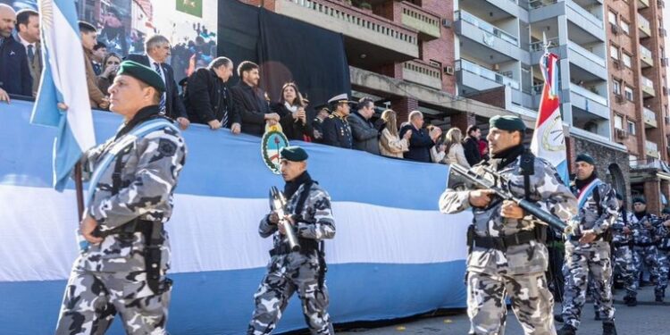 Con música, gastronomía tradicional y un desfile, Provincia celebra el 215° aniversario de la Revolución de Mayo en Santa Fe