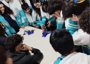 Rasetto presentó un nuevo ciclo del Taller de Robótica Arduino en las escuelas secundarias de Iriondo.