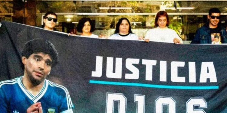 El tribunal apartó a la jueza Makintach del juicio por la muerte de Maradona