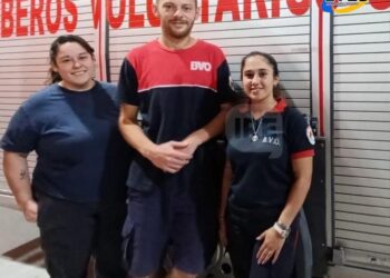 Un bombero de Oliveros le salvó la vida a un bebé que no podía respirar