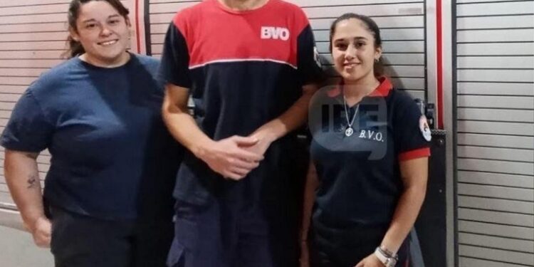 Un bombero de Oliveros le salvó la vida a un bebé que no podía respirar