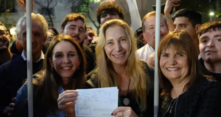 PATRICIA BULLRICH SE AFILIÓ A LA LIBERTAD AVANZA