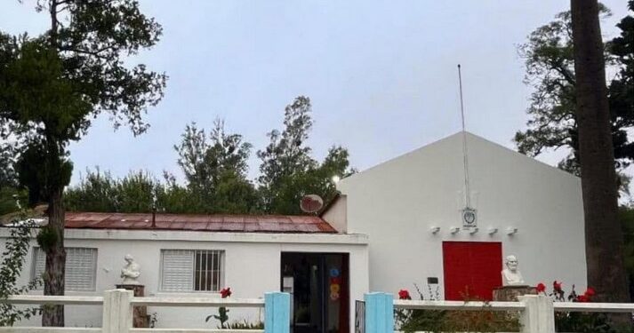 Hoy la Escuela de Campo Mauro está cumpliendo 86 años. Saludamos a toda la comunidad educativa.