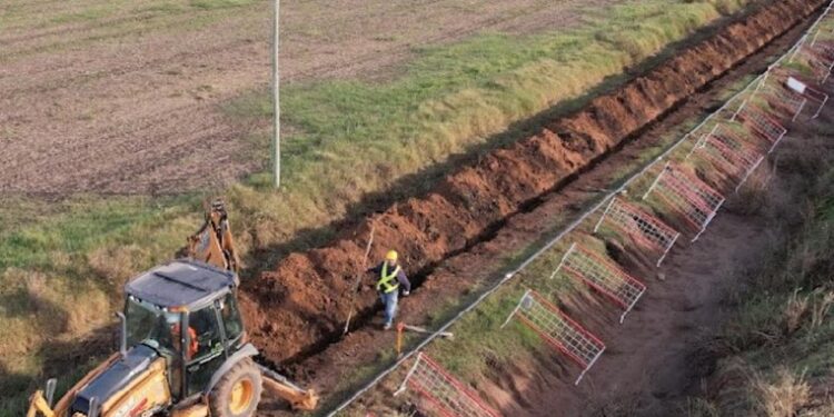 Litoralgas ya ejecuta su plan de obras en varias localidades