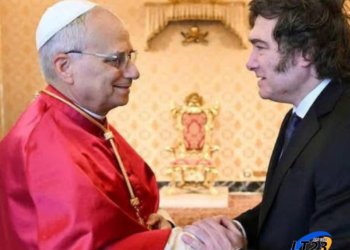 MILEI SE REUNIÓ CON LEÓN XIV Y EL PAPA LE CONFIRMÓ QUE VISITARÁ LA ARGENTINA
