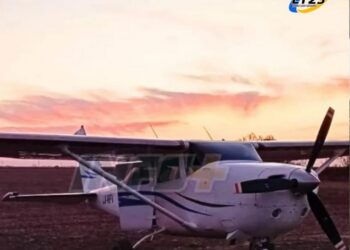 DETUVIERON A UN PERUANO Y A UN BOLIVIANO QUE ABANDONARON LA AVIONETA ENTRE CLARKE Y DÍAZ