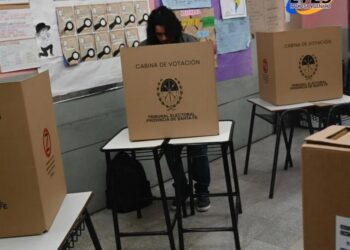 A votar, por ahora fueron muy pocos