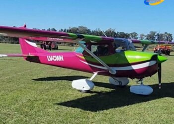 El Aeroclub Las Rosas realizó la presentación de su avión Cessna 150