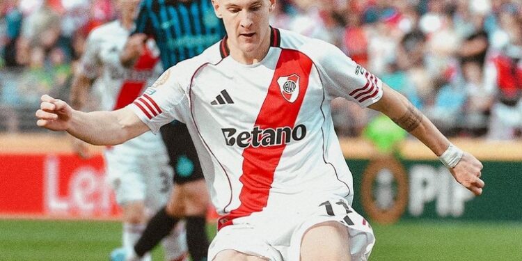 La cargada de los hinchas de Boca: “Así era el mundo cuando River le anotó su último gol oficial a un equipo europeo”