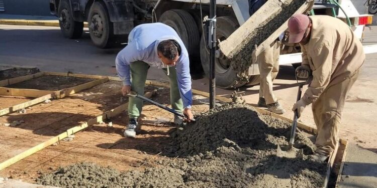 Coronda Avanza la obra de refuncionalización de Calle San Martín.