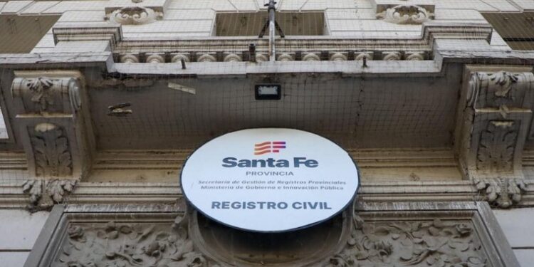 Elecciones: el Registro Civil abrirá este fin de semana para entregar DNI pendientes