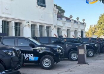 La Región: Entrega de unidades móviles al Servicio Penitenciario