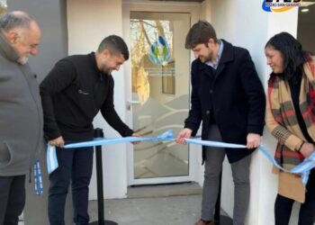 Clason INAUGURACIÓN DE LA NUEVA OFICINA DE LA COOPERATIVA «8 DE NOVIEMBRE»