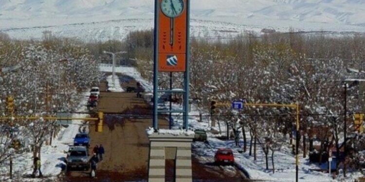 Diputados de Mendoza reactivaron el pedido para cambiar el huso horario del país