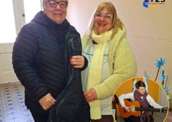 Cañada Rosquin: LEÓN GIECO DONÓ UNA DE SUS GUITARRAS A LA ESCUELA N° 266