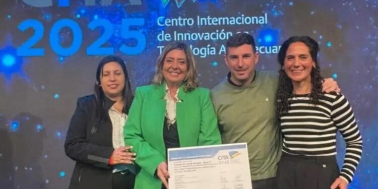 CAÑADA ROSQUÍN GANÓ UN PREMIO CITA 2025 EN LA EXPO RURAL