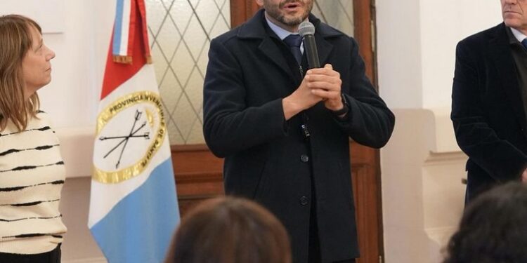 Pullaro: “Medir los niveles de alfabetización es la base del sistema educativo”