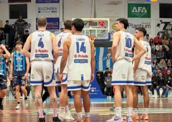 SANTA PAULA SE IMPUSO ANTE SAN MARTÍN Y ESTA ENTRE LOS CUATRO MEJORES DE LA LIGA FEDERAL