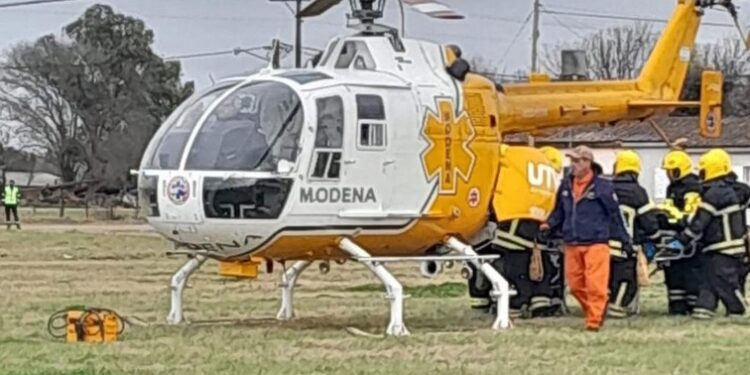 El servicio de rescate aéreo de UTV aeroemergencias fue activado pasadas las 8:00 de la mañana de este sábado, desde la localidad de #Chabás, a raíz de un accidente con múltiples heridos.