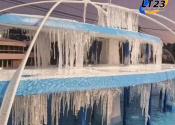 FUENTE CONGELADA EN VILLA GIARDINO, CÓRDOBA