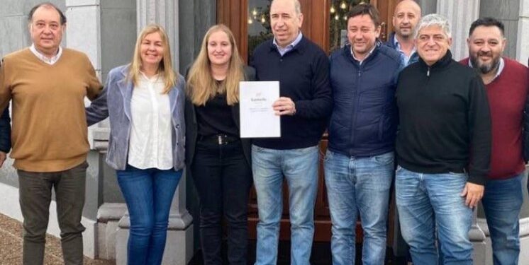 Esteban Motta con intensa jornada de gestiones en el departamento San Martín: Apoyo a Clubes y Escuelas