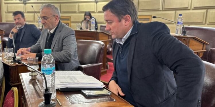 El senador Motta trabaja en dos comisiones claves para la nueva constitución de Santa Fe