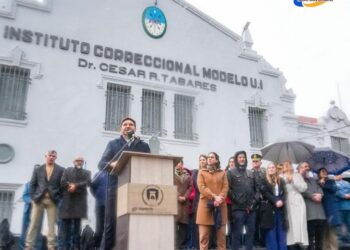 Pullaro: “Santa Fe es ejemplo en América Latina por la baja del delito y de la violencia”