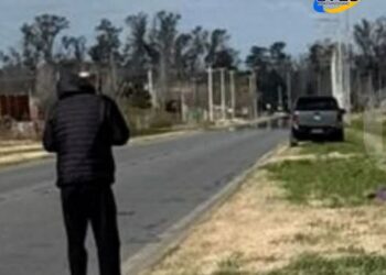 TRAGEDIA EN RUTA 11: Una camioneta chocó una bicicleta sobre ruta 11. Una joven murió en el acto