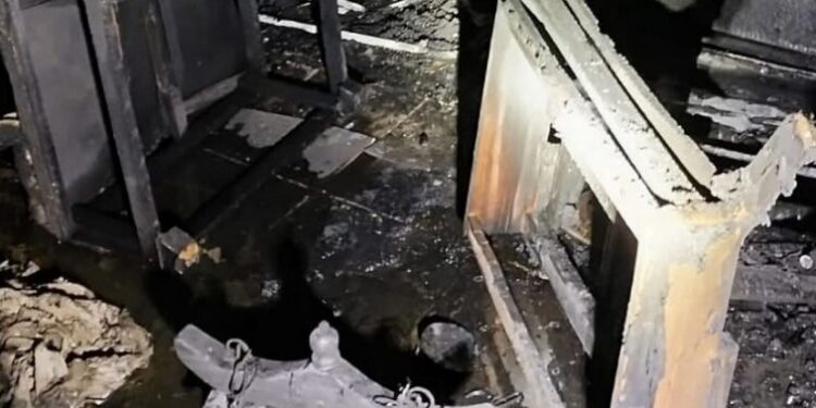 TRAGEDIA EN CAPITÁN BERMÚDEZ: Murieron un niño de dos años y su papá en el incendio de una vivienda