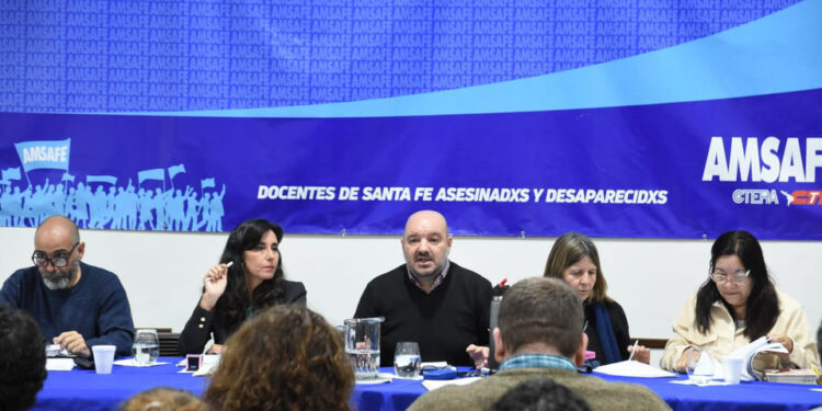Amsafe rechazó por unanimidad la propuesta del gobierno en paritarias.
