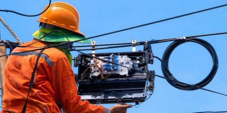 BÚSQUEDA LABORAL: TÉCNICO/A INSTALADOR/A DE INTERNET POR FIBRA ÓPTICA (JUNIOR) Cañada de Gómez y zona