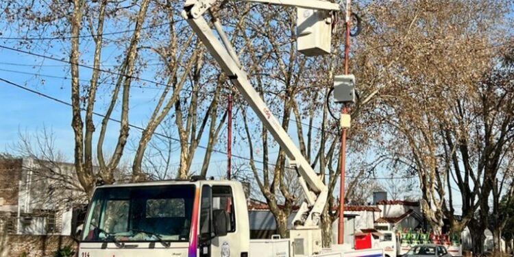 Cañada De Gómez: EL MUNICIPIO INSTALA NUEVOS DOMOS DE VIDEOVIGILANCIA PARA SEGUIR REFORZANDO LA SEGURIDAD