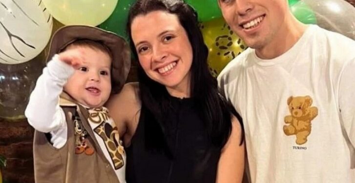 TRAGEDIA EN CAPITÁN BERMÚDEZ: MURIÓ LA JOVEN QUE HABÍA QUEDADO ATRAPADA EN UN INCENDIO JUNTO A SU PEQUEÑO HIJO Y SU PAREJA