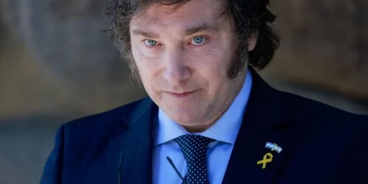 Milei firmó los vetos de las leyes de financiamiento universitario y emergencia pediátrica