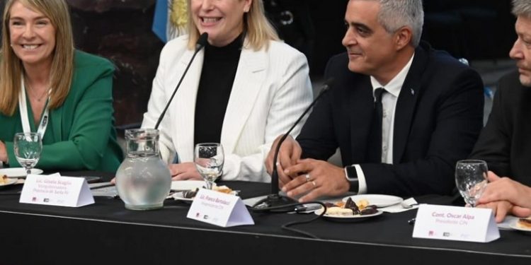 Scaglia con rectores de todo el país: “Nuestro gobierno defiende la universidad pública”