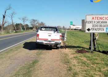 VIALIDAD NACIONAL REFUERZA SEÑALIZACIÓN EN DESVÍOS POR EL CIERRE DE LA RN 1V09 EN CARCARAÑÁ