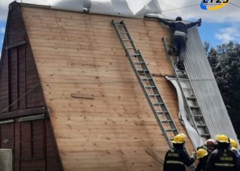 VOLADURA DE TECHO EN LAS ROSAS
