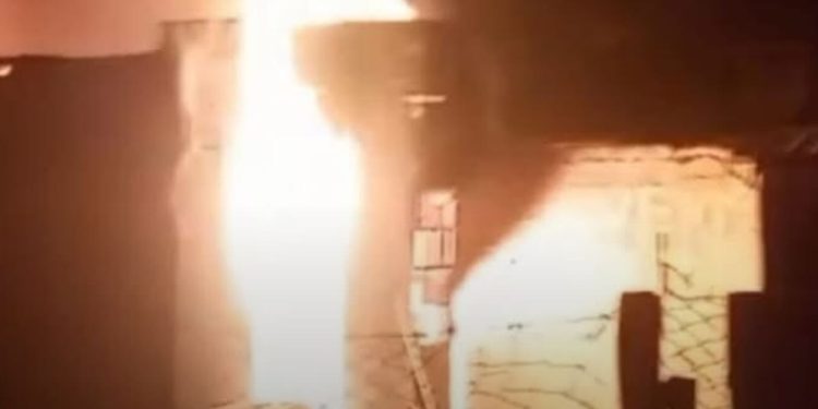 San Genaro: INCENDIO EN UNA VIVIENDA