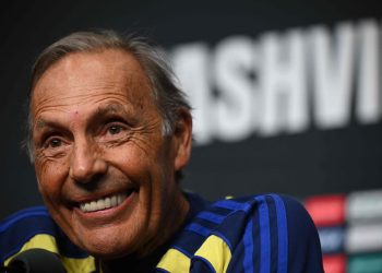 EL ÚLTIMO ADIÓS A MIGUELÁNGEL RUSSO EN LA BOMBONERA