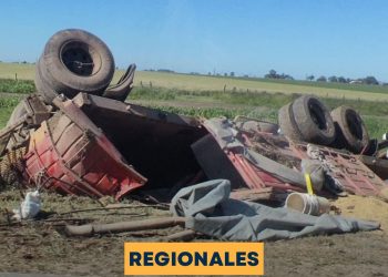 VUELCO SOBRE AUTOPISTA ROSARIO CÓRDOBA