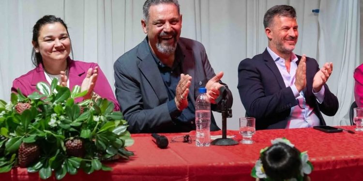 Se realizó este jueves por la tarde el lanzamiento oficial de la 66ta. Edición de la Fiesta Nacional de la Frutilla que tendrá lugar en Coronda el 7, 8 y 9 de noviembre.