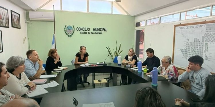 SanGenaro En el día de la fecha se dio cumplimiento a la Ordenanza N.º 1099/2024, en el marco de la implementación de un plan integral de ordenamiento del tránsito.