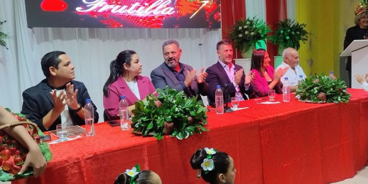 Se realizó este jueves por la tarde el lanzamiento oficial de la 66ta. Edición de la Fiesta Nacional de la Frutilla que tendrá lugar en Coronda el 7, 8 y 9 de noviembre.