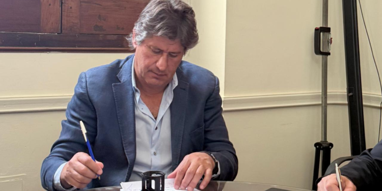 Funes Oeste tendrá agua potable: una obra histórica que Santacroce peleó durante años