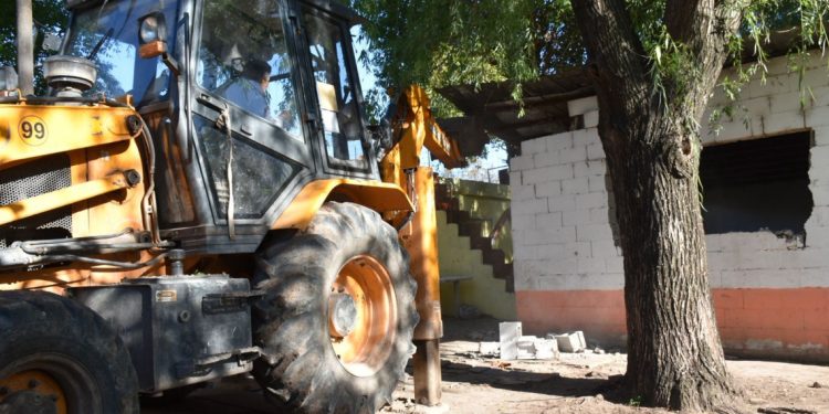 Derribaron un búnker de venta de drogas en Cañada de Gómez